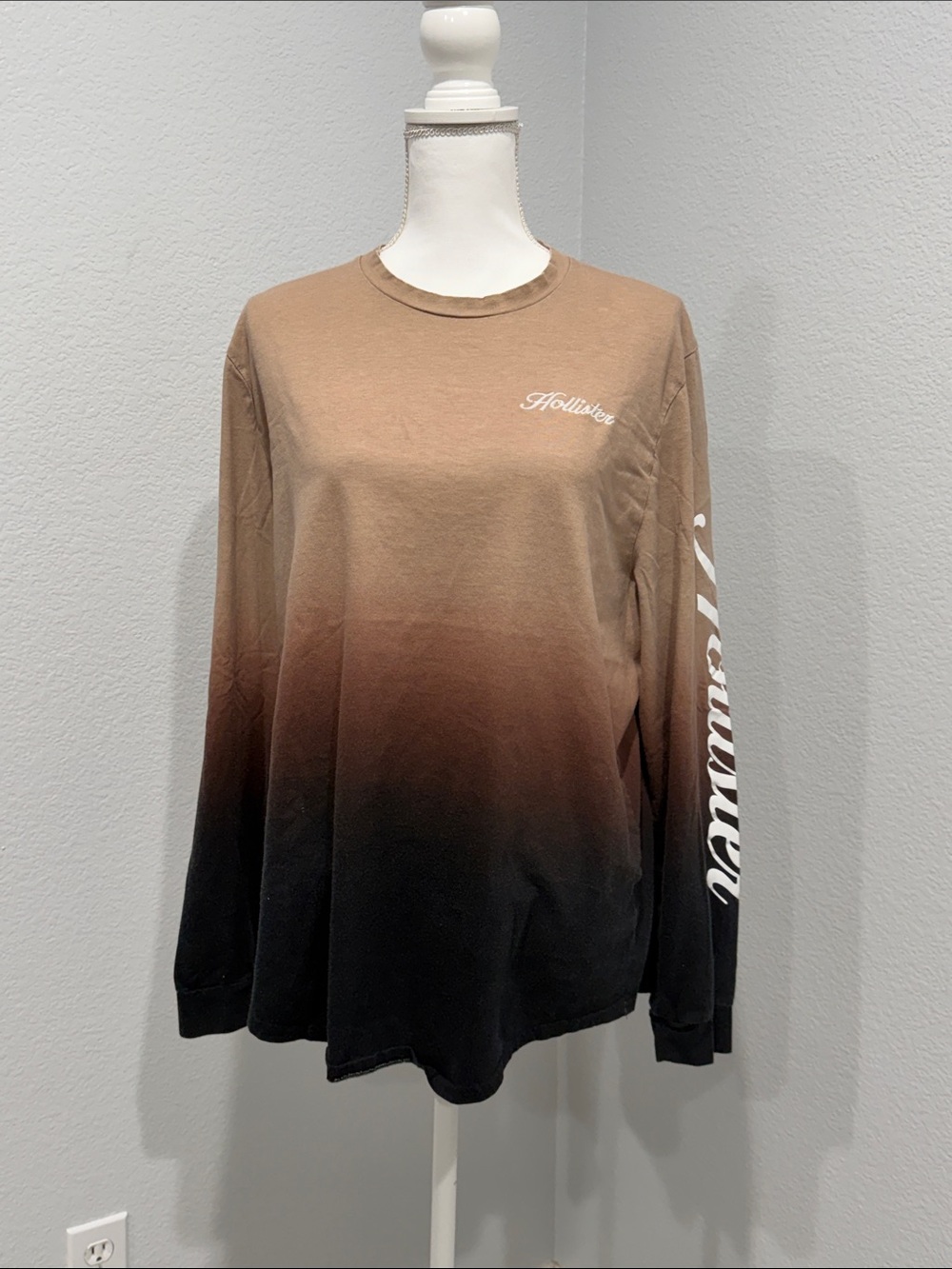 Hollister Men’s Brown-to-Black Ombre Long Sleeve Tee